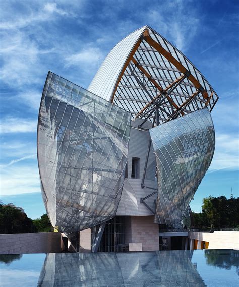 fondation louis vuitton france.